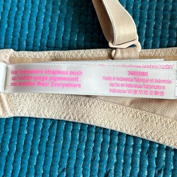 Victoria’s Secret Pink Wear Everywhere Strapless Push Up Bra 36D Nude Beige - Picture 11 of 11